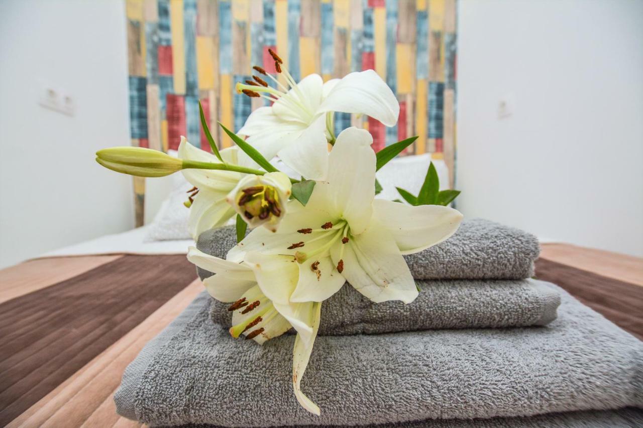 Timeless Apartment With Free Private Parking Budapeszt Zewnętrze zdjęcie